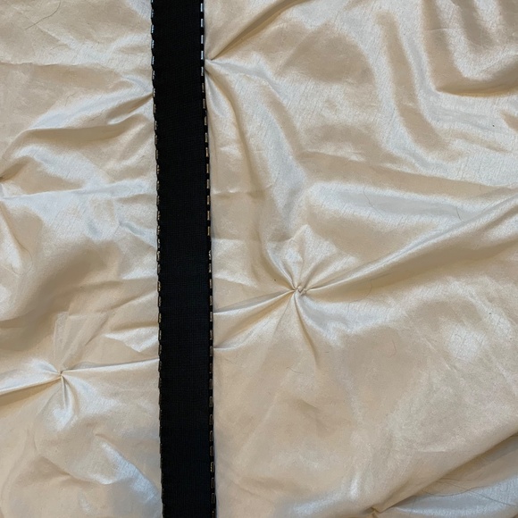 Gray Metal Embellished Stretch Belt sz M - Picture 5 of 7